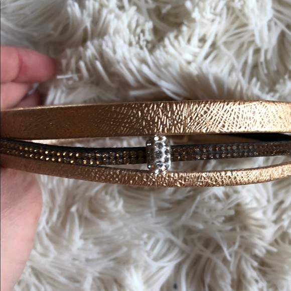 Gold Choker 90s style - Picture 3 of 4